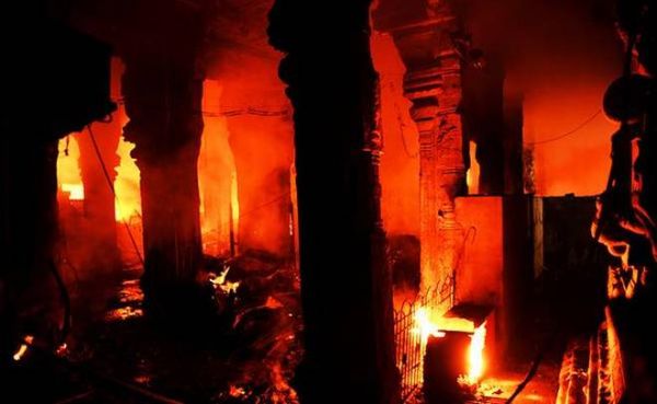 FIRE AT MEENAKSHI SUNDARESWARAR TEMPLE MADURAI