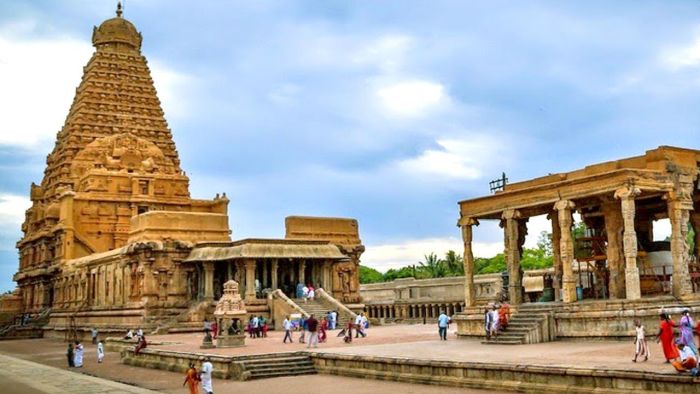 thanjai-big-temple